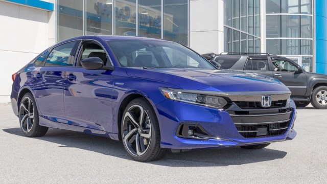 Auto research firm iSeeCars recently released a study on the matter.