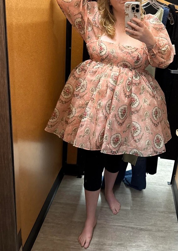 Shopper shares jawdropping photo of 12 namebrand find at local