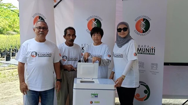 Across the globe, we waste approximately 1 billion meals a day.