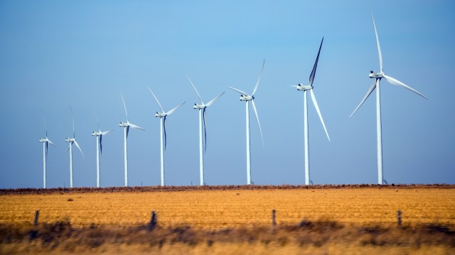 Michael Thomas is the founder of Cleanview, a platform that helps clean energy leaders track the energy transition in real-time.