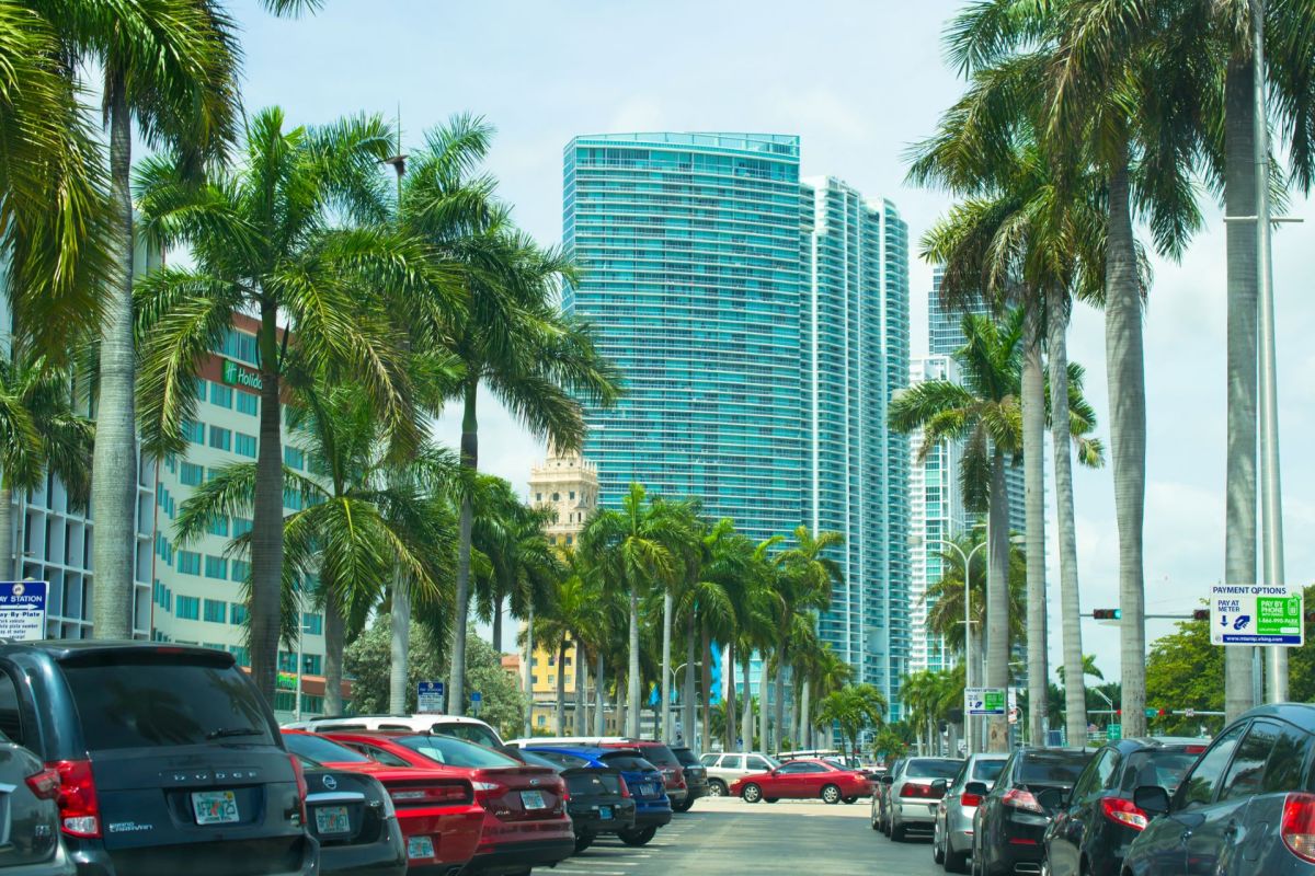 Mercedes-Benz, Stellantis, Nissan, BYD, and many other automakers have begun to embrace the technology.