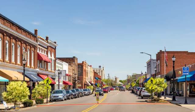 Hundreds of homes, businesses, schools, daycare centers, and recreational areas are located within the pipeline’s blast zone.