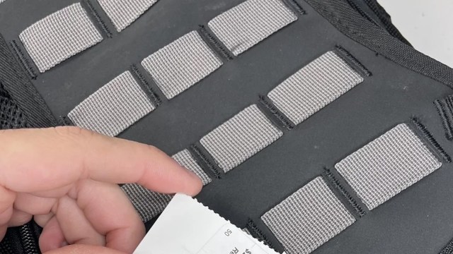 A few commenters shared their own thrifting gripes.