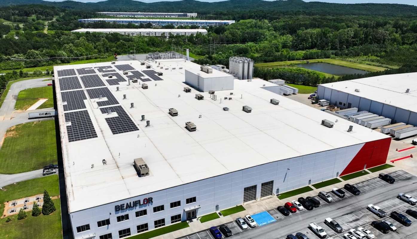 The nearly 2,000-panel solar project was completed in less than four months.