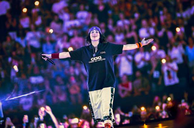 If more artists join the movement, North American facilities could develop similar recycling capabilities.