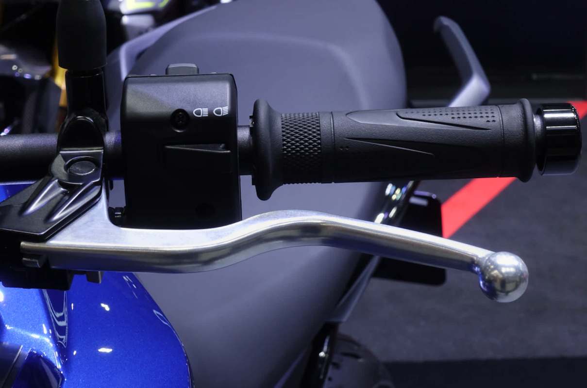 The model would likely offer a top speed of 50-55 miles per hour, making it suitable for city and suburban riding.