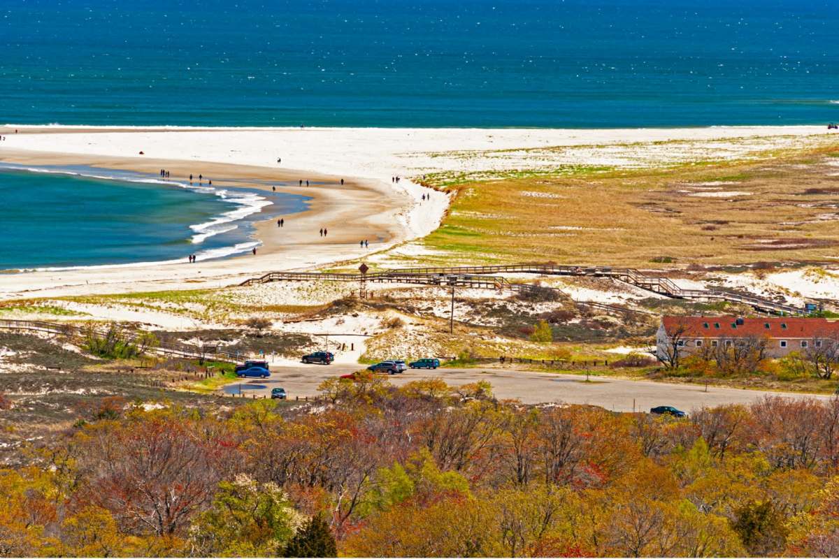 "These large infrastructure projects are difficult to fund."