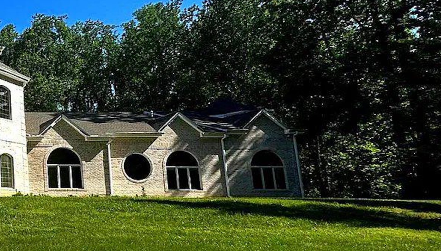 "Did you see how far the kitchen island is from the cabinets and refrigerator?"