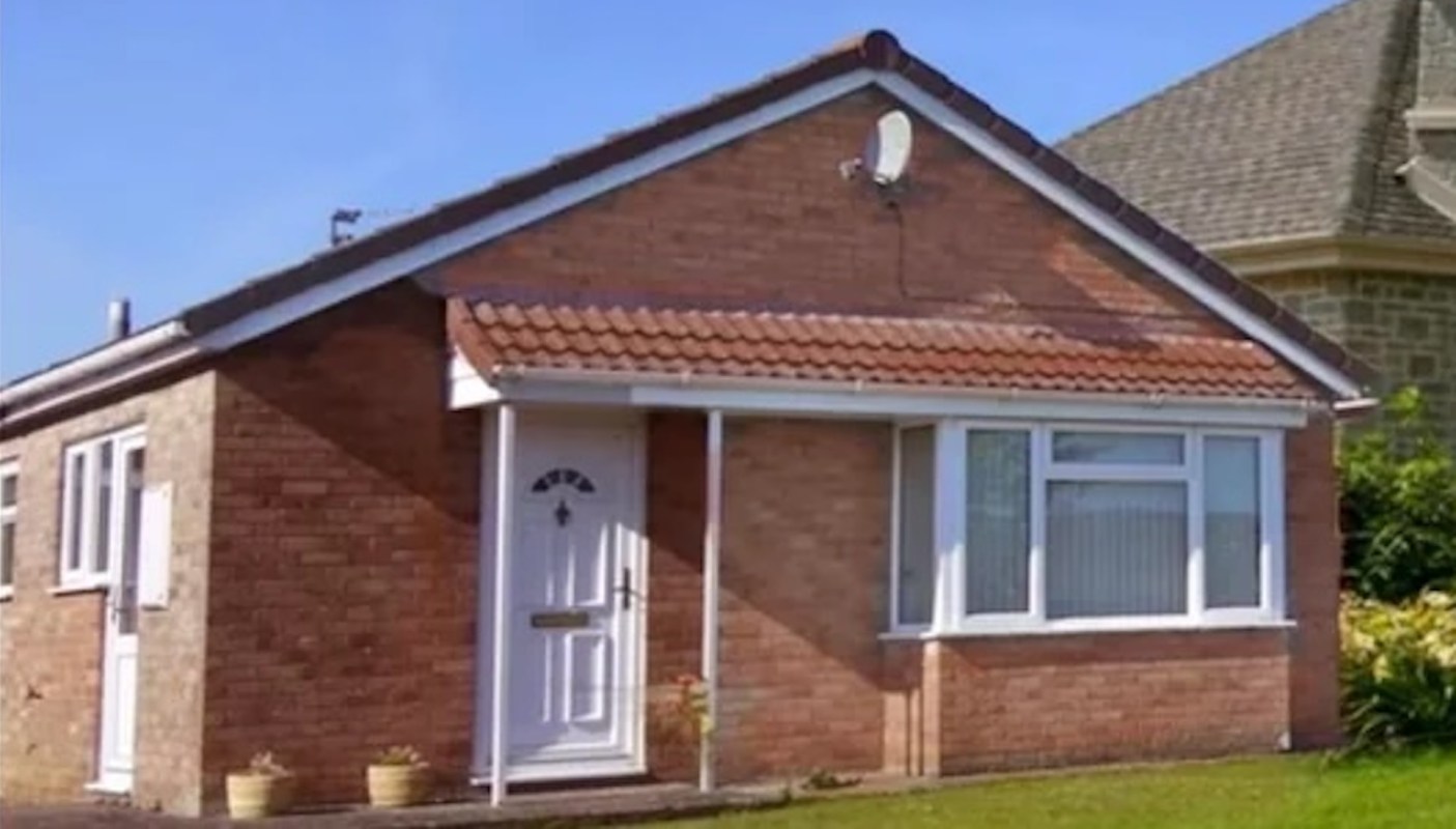 "It looks photoshopped. But I bet it’s legit."