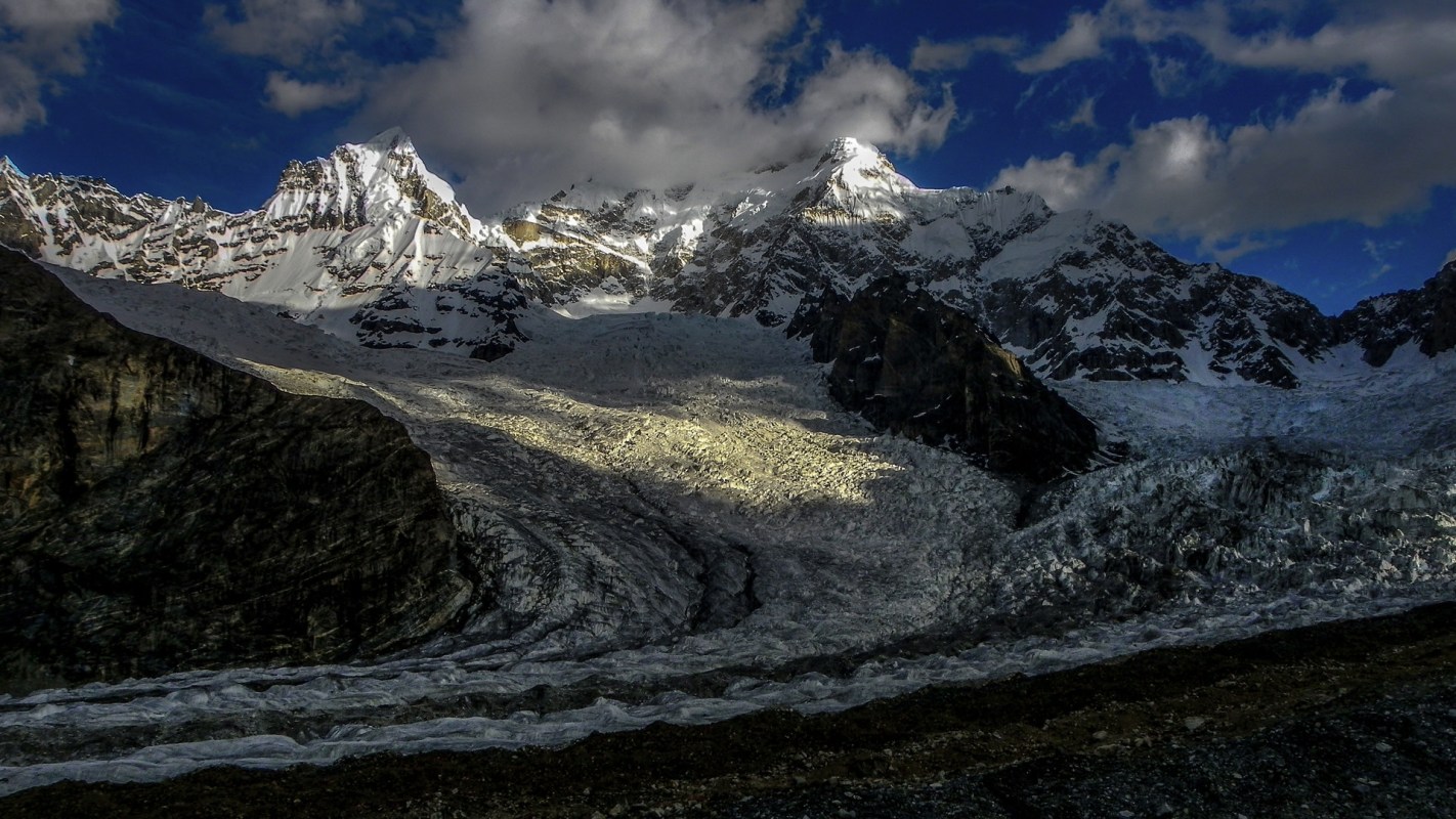 Mountain regions have experienced temperatures above 118°F, turning the ancient ice into torrents of meltwater.