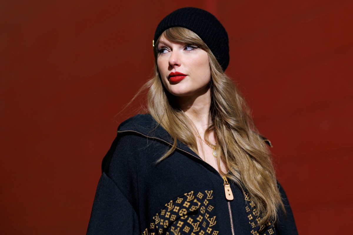 Taylor Swift owns eight homes across the US.