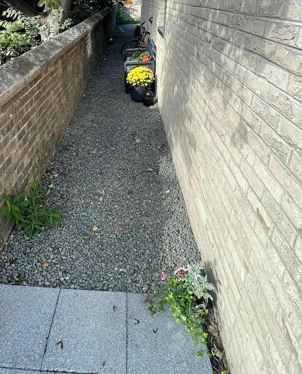 Homeowner shares before-and-after photos after transforming awkward ...