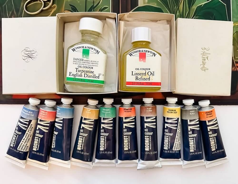 Commenters quickly pointed out what a great find this was, especially as it was a full set.