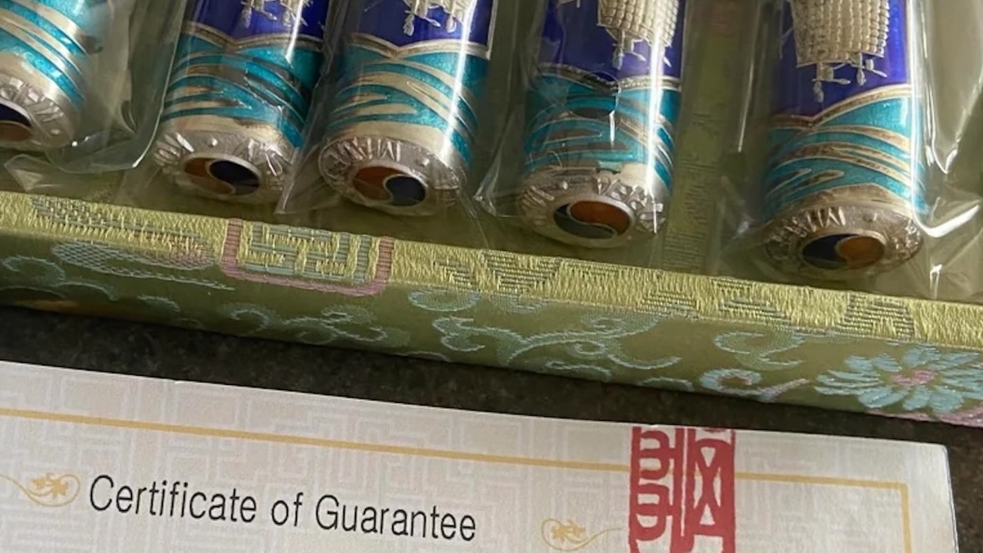 "This is a once in a lifetime score!"