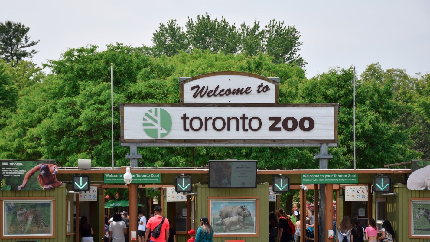 The expansion is part of a shared commitment to reduce single-use waste in the zoo.