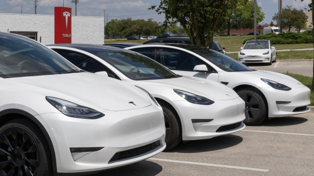This isn't the first time Tesla has been spotted in this act.