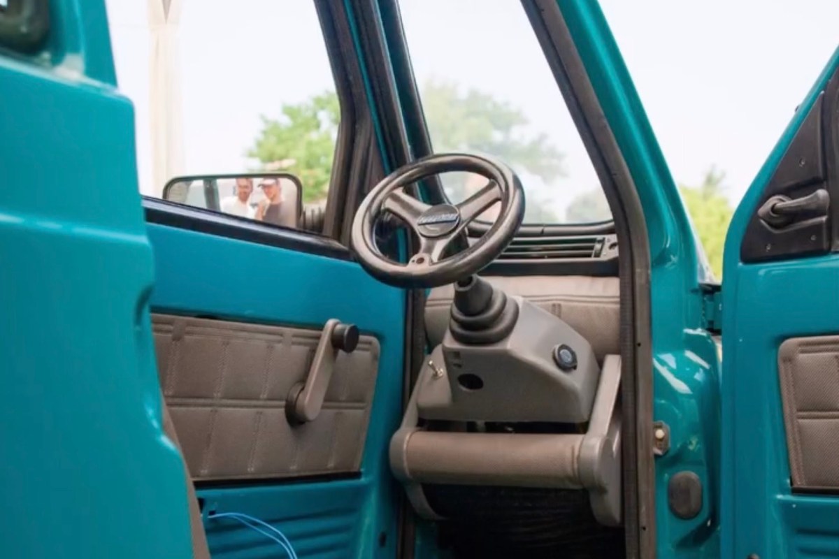 The car is made of 99% reused parts from an original 1993 Fiat Panda.