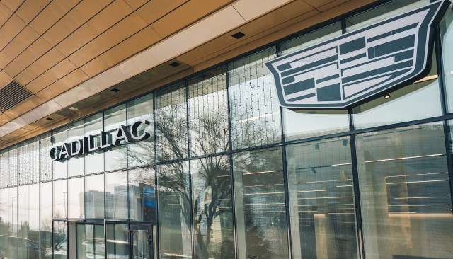 The sci-fi-like design shows the future of luxury EVs.