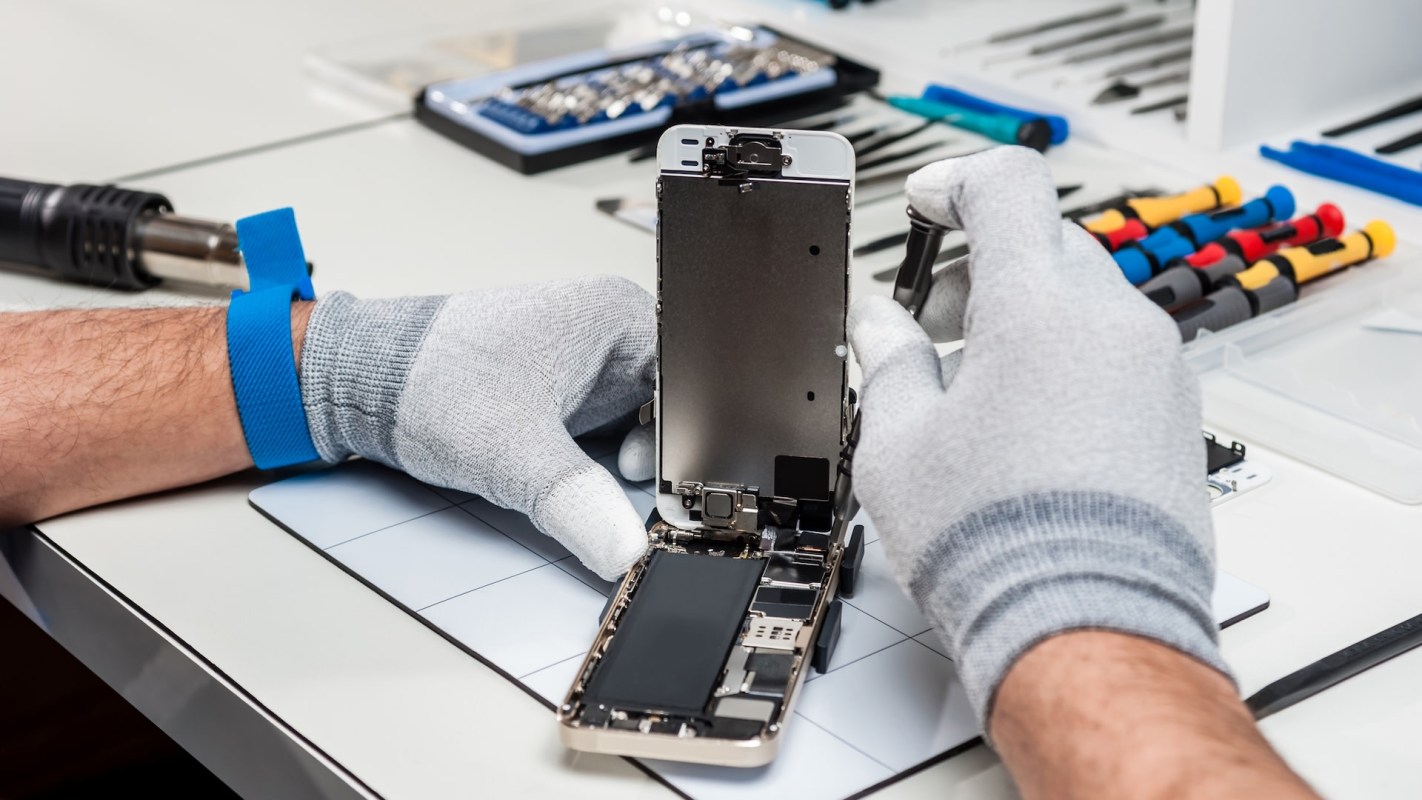 It has a modular design.