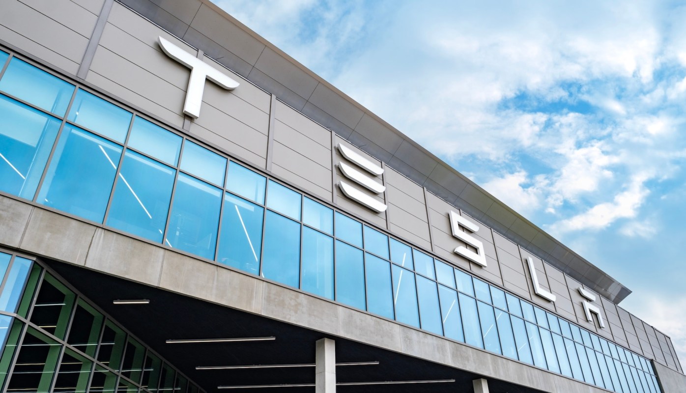 This development comes during a turbulent year for Tesla.