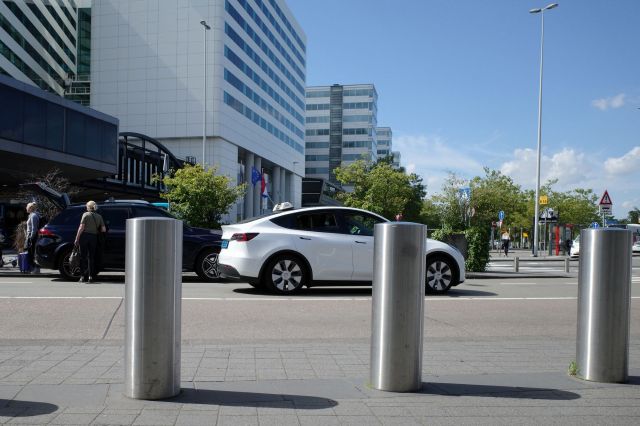 It's Tesla’s latest move in its battle with Waymo.