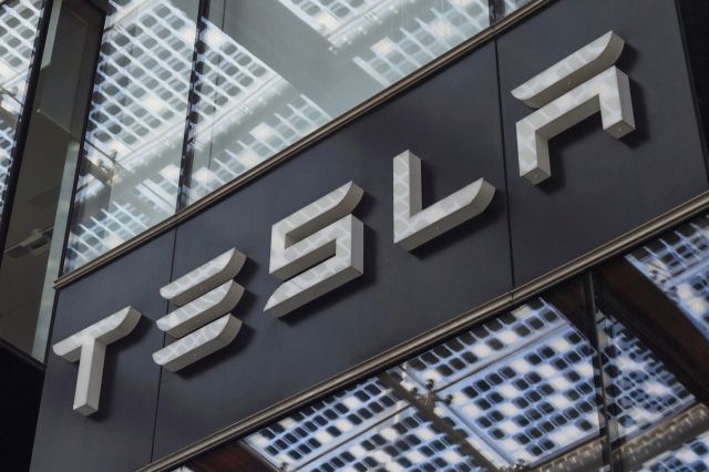 Tesla stock has continued to face a tumultuous 2025.