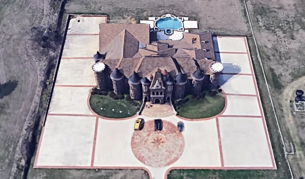 "I think there's a house in that driveway."