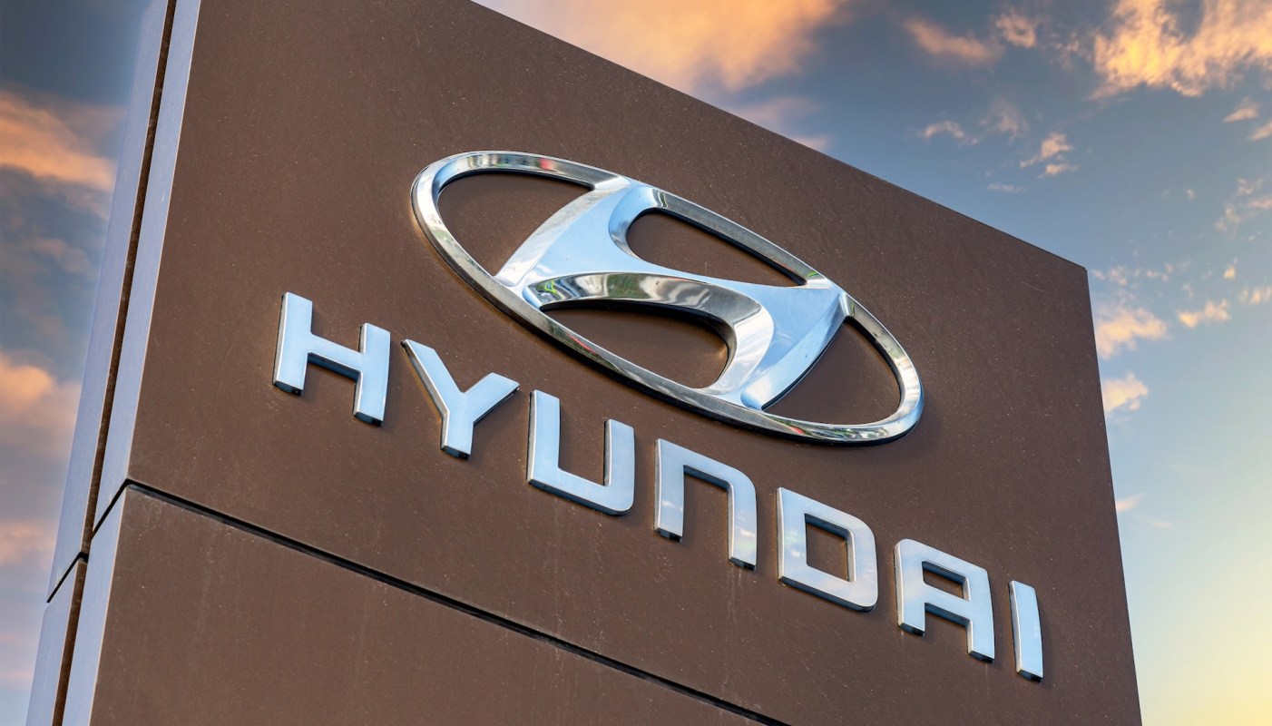 "Look, a company that is actually delivering on the original Tesla plan to deliver more affordable EV models to consumers!"