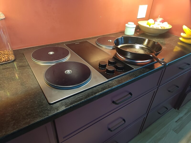 "Ohh that looks nice."