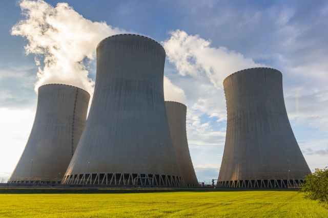 "Has broad applicability across a wide range of real-world systems."