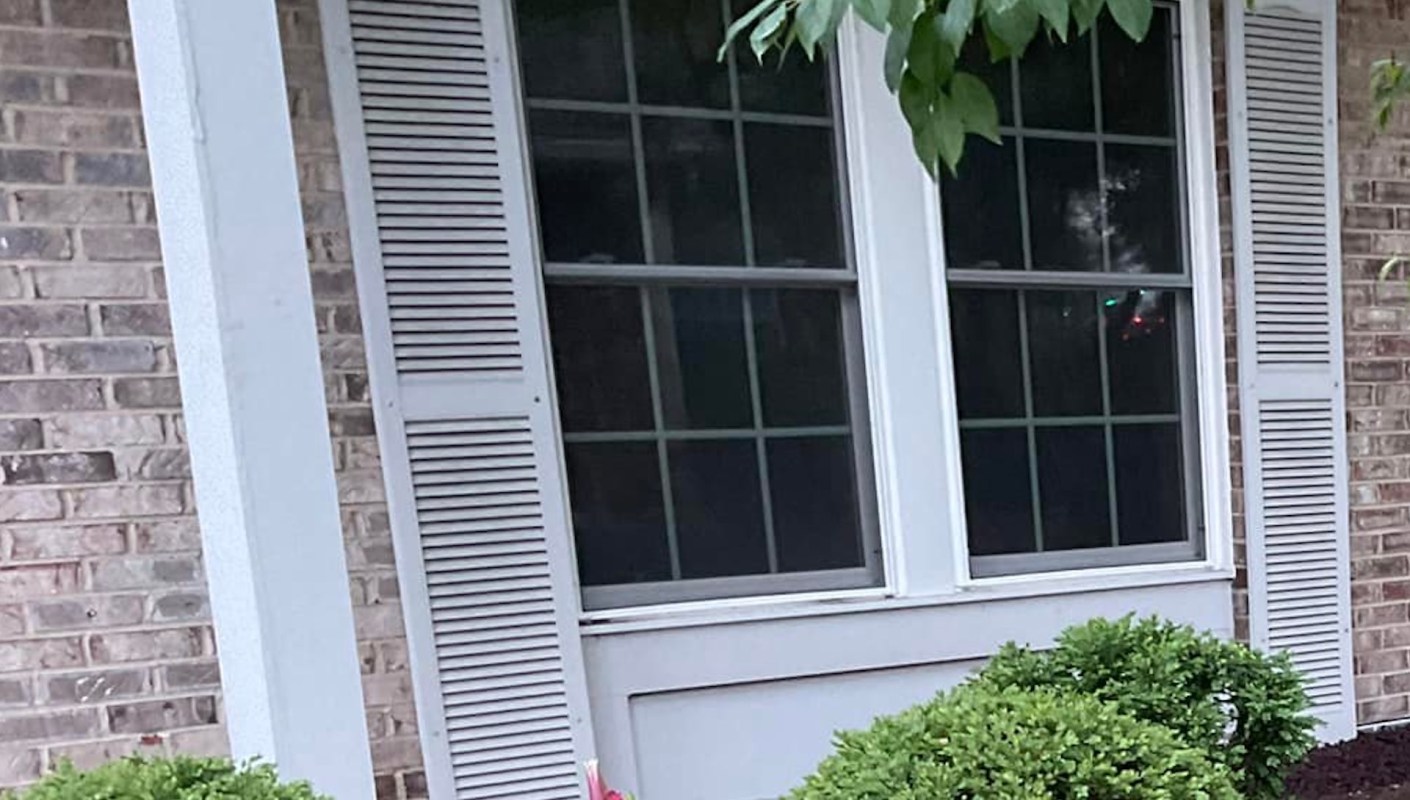 Commenters were quick to chime in with support and suggestions.