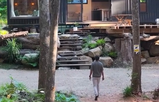 "What a beautiful house, it has so much character and charisma."