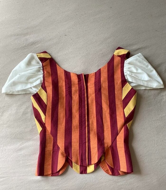 An astounding thrift-store purchase has inspired thousands of Reddit users, as a thrifter showcased their glorious '90s vintage Vivienne Westwood top.