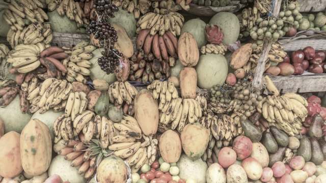 Costa Rica's banana industry is in distress after reduced crops led to a 20% drop in exports.