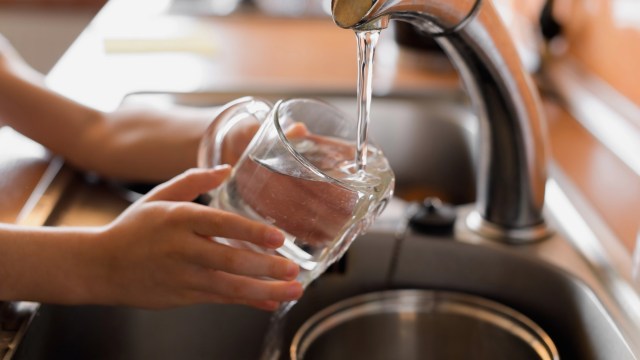 One Nigerian state has plans to construct a solar-powered water treatment plant that will help supply safe drinking water to thousands of local families.