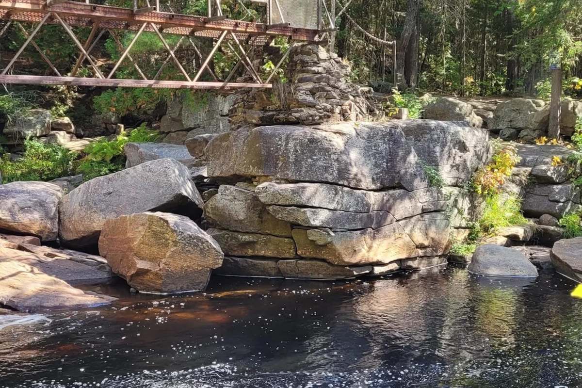 A hiker's recent Reddit post about vandalism at Duchesnay Falls in Ontario, Canada captured a lot of attention online.