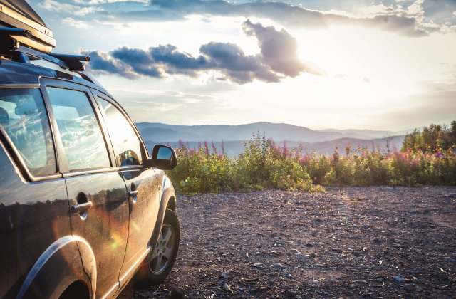 This all-electric Land Rover Defender had a good performance in a hill climb against gas-guzzling rivals.