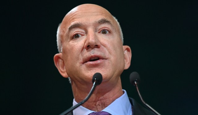 Amazon's founder, Jeff Bezos, shared his vision of the future at Italian Tech Week 2025, including living in space and a lack of commutes.