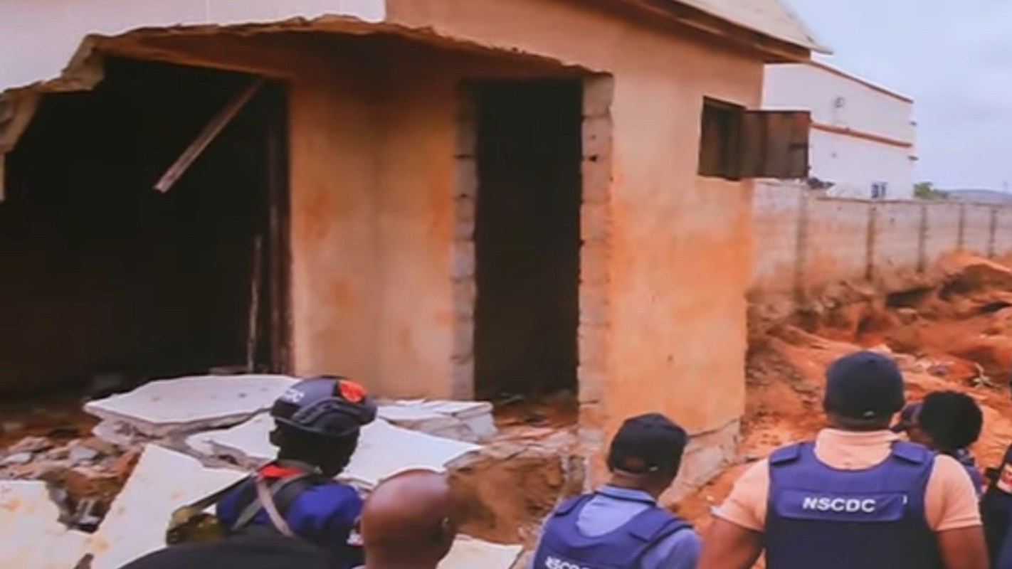 Nigerian officials shut down an illegal gold mining site in Gwagwalada after discovering an excavation site behind a residential property.