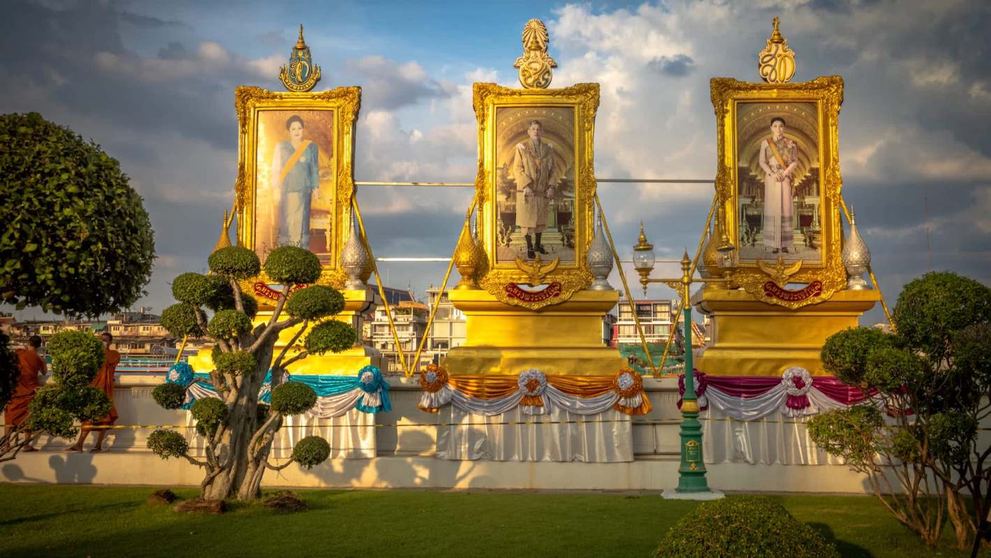 King Rama X of Thailand has long been known for his wealth, but new details about his fortune are leaving the internet stunned.