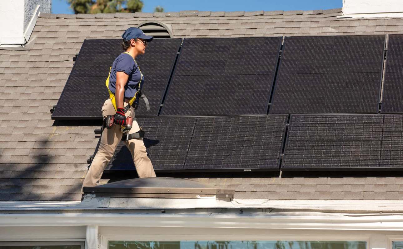 If you want the advantages of solar panels without the expense, you need another option.