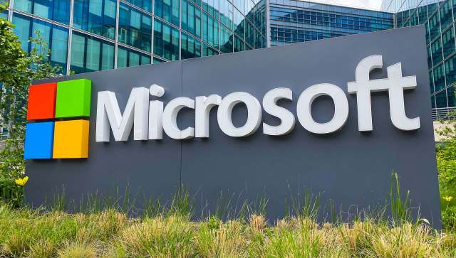 Microsoft Japan has signed three new long-term solar power agreements, furthering its clean energy initiative.