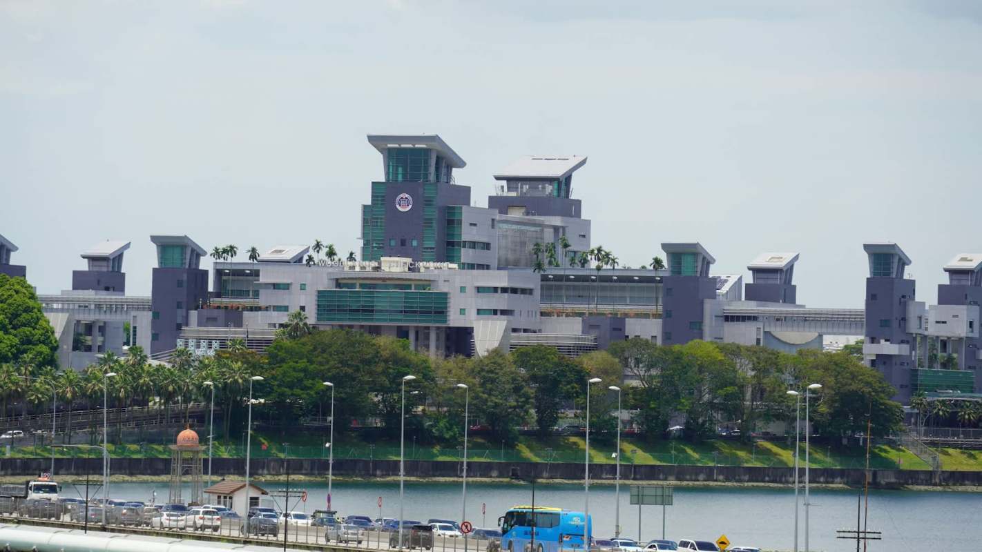 Authorities in Singapore foiled a vape smuggling attempt following a recent ban on the products.