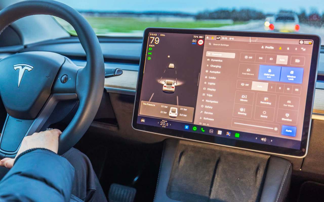 Tesla's Full Self-Driving system has faced scrutiny in the United States, but it has earned high praise in Japan.