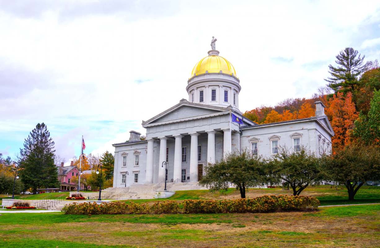 Vermont's renters could soon have an easier time accessing solar power if a new bill is passed in the state.