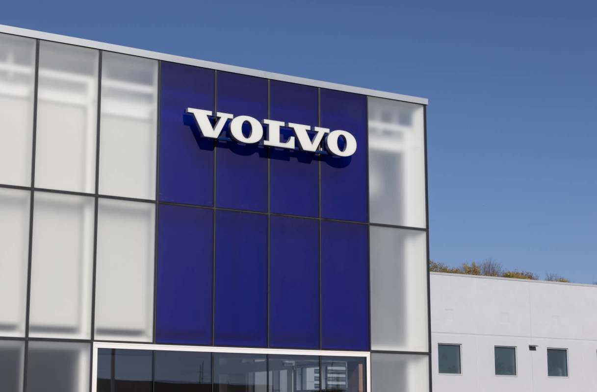 The new Volvo Single Motor Extended Range EX30 is a fully electric SUV with a 261-mile electric range and a 69-kilowatt-hour battery pack.