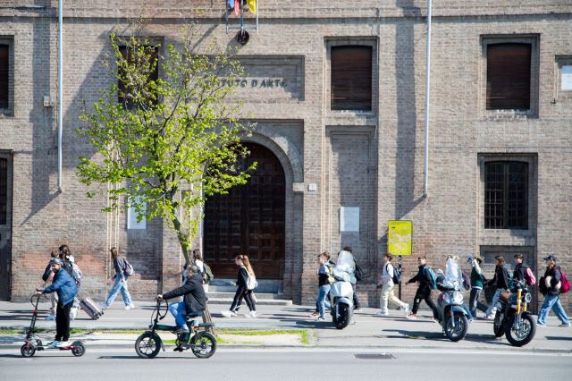 Portland is launching an e-bike rebate program, and PCC students are the first to benefit.