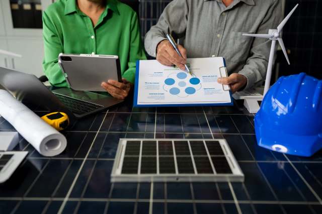 The Netherlands' Organisation for Applied Scientific Research is using screen-printing techniques to make solar panels and recently discovered how to use copper electrodes instead of silver.