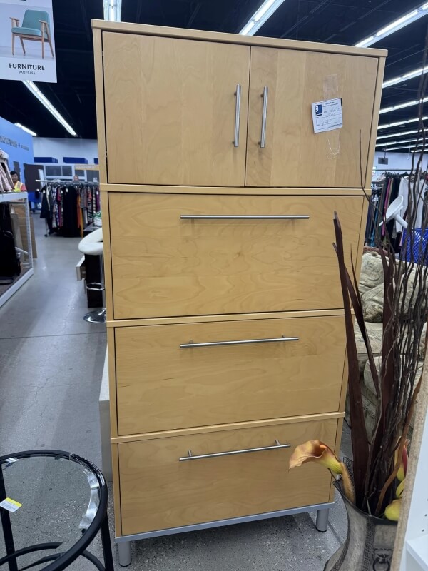 "Very pretty! Good find!"