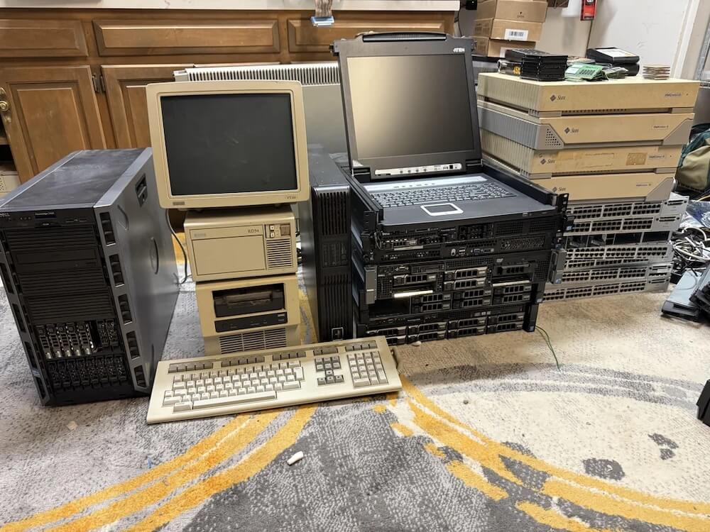 One Redditor scored a massive haul of valuable tech, all thanks to their friendship with a local e-waste collector.